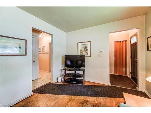 105 Lorne Crescent, Kitchener, ON - Indoor