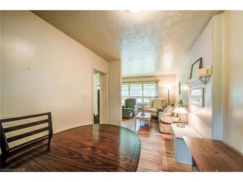 105 Lorne Crescent, Kitchener, ON - Indoor