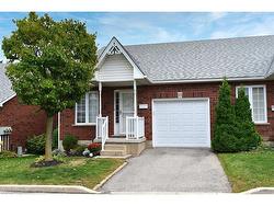 13-243 Fennell Avenue E Hamilton, ON L9A 1S8