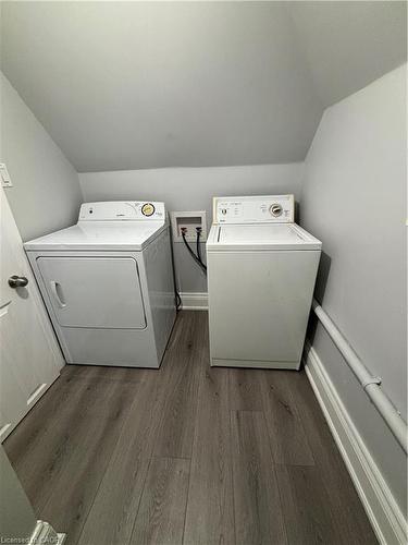 46 Delena Avenue S, Hamilton, ON - Indoor Photo Showing Laundry Room