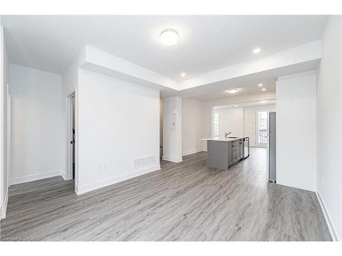 8-99 Roger Street, Waterloo, ON - Indoor