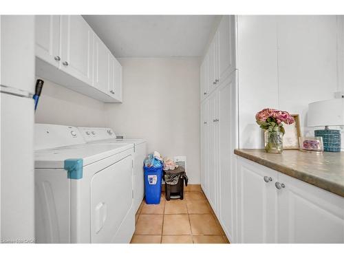 24 Columbia Street W, Waterloo, ON 