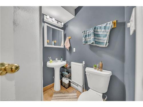 24 Columbia Street W, Waterloo, ON 