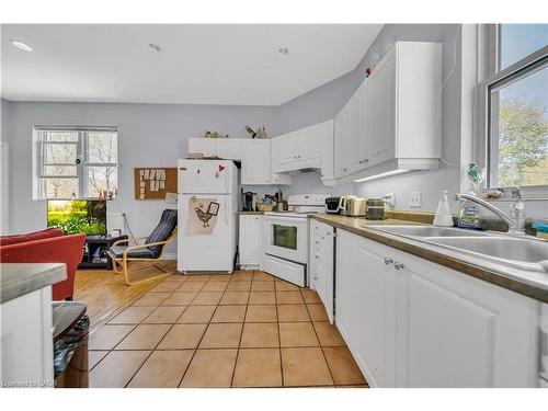 24 Columbia Street W, Waterloo, ON 