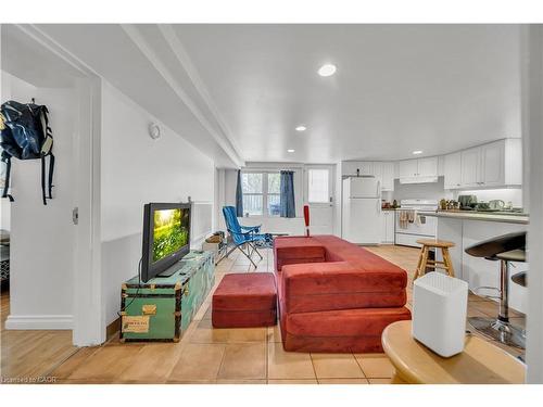 24 Columbia Street W, Waterloo, ON 