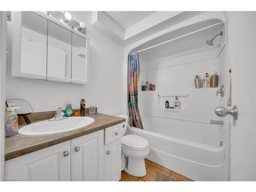 24 Columbia Street W, Waterloo, ON 