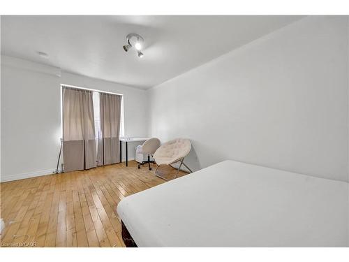 24 Columbia Street W, Waterloo, ON 