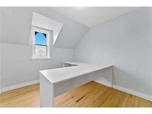 338 Trinity Church Road, Hamilton, ON 