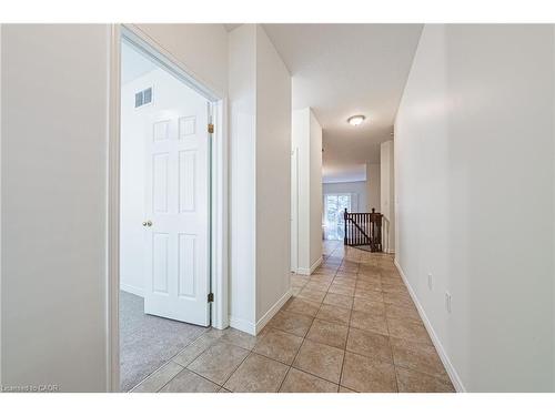 3-163 Livingston Avenue, Grimsby, ON - Indoor Photo Showing Other Room