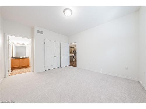 3-163 Livingston Avenue, Grimsby, ON - Indoor