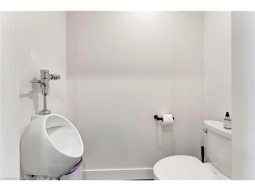 12200 Plank Road, Eden, ON - Indoor Photo Showing Bathroom
