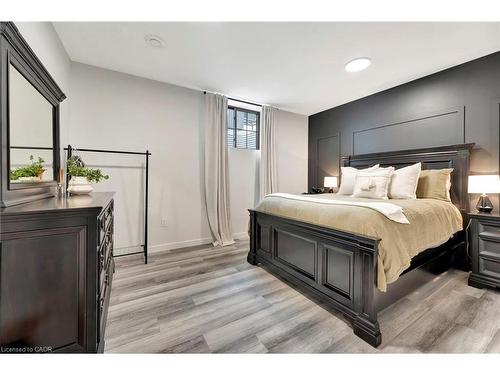 12200 Plank Road, Eden, ON - Indoor Photo Showing Bedroom