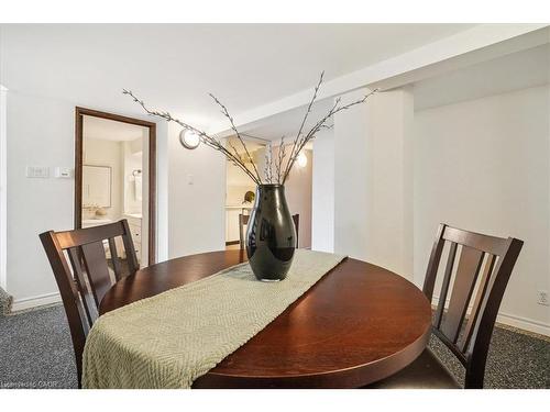 313-50 Main Street, Dundas, ON - Indoor Photo Showing Dining Room