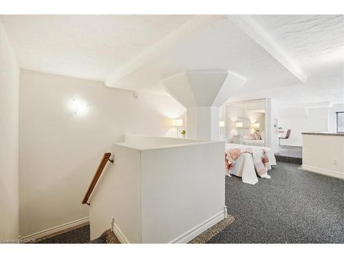 313-50 Main Street, Dundas, ON - Indoor