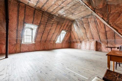 45 Markland Street, Hamilton, ON - Indoor Photo Showing Other Room