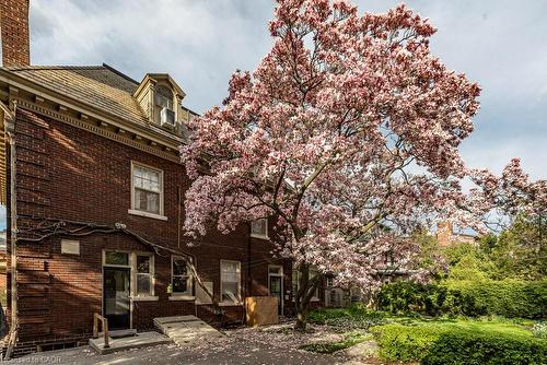 45 Markland Street, Hamilton, ON - Outdoor