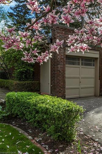 45 Markland Street, Hamilton, ON - Outdoor