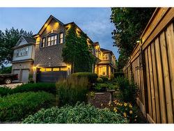 40 Premier Road  Waterdown, ON L8B 0K7