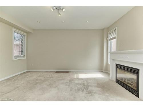 126 Merrilee Crescent, Hamilton, ON - Indoor With Fireplace