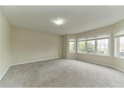 126 Merrilee Crescent, Hamilton, ON - Indoor Photo Showing Other Room