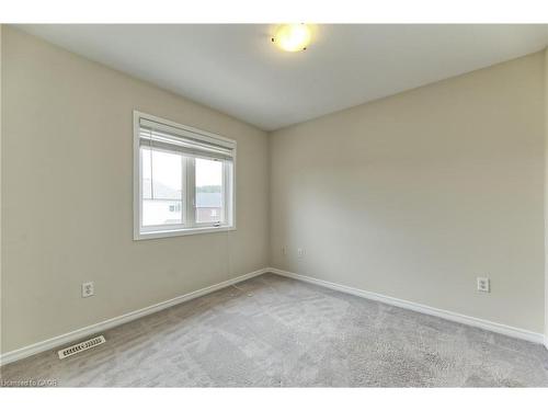 126 Merrilee Crescent, Hamilton, ON - Indoor Photo Showing Other Room