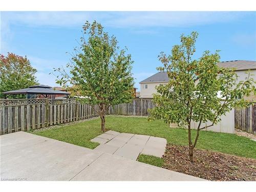 126 Merrilee Crescent, Hamilton, ON - Outdoor With Backyard