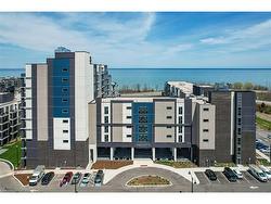 431-16 Concord Place  Grimsby, ON L3M 0J1