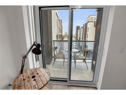 431-16 Concord Place, Grimsby, ON -  Photo Showing Other Room