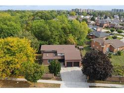 425 Greenhill Avenue  Hamilton, ON L8K 6P5