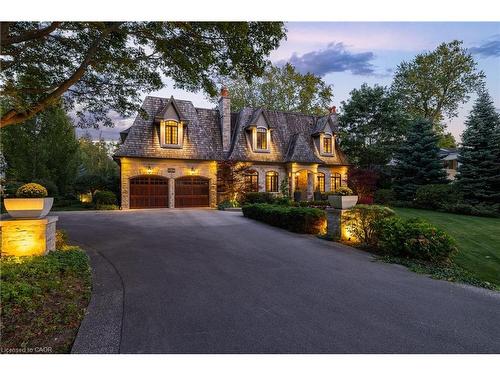 1324 Cambridge Drive, Oakville, ON - Outdoor