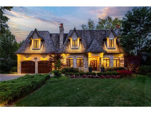 1324 Cambridge Drive, Oakville, ON - Outdoor