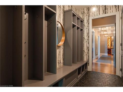 1324 Cambridge Drive, Oakville, ON - Indoor Photo Showing Other Room