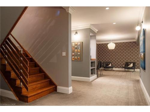 1324 Cambridge Drive, Oakville, ON - Indoor Photo Showing Other Room