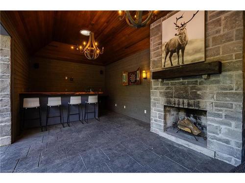 1324 Cambridge Drive, Oakville, ON - Indoor With Fireplace