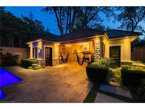1324 Cambridge Drive, Oakville, ON - Outdoor