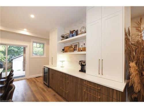 238 Eagle Street S, Cambridge, ON - Indoor