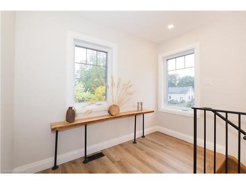 238 Eagle Street S, Cambridge, ON - Indoor Photo Showing Office