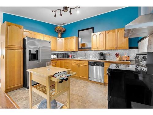 015193 Grey Bruce Townline, Scone, ON 