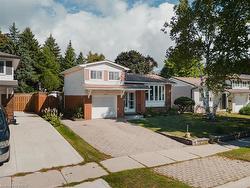 117 Forestwood Drive  Kitchener, ON N2N 1A9