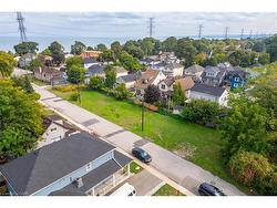 10 Knapmans Drive  Hamilton, ON L8H 7E8