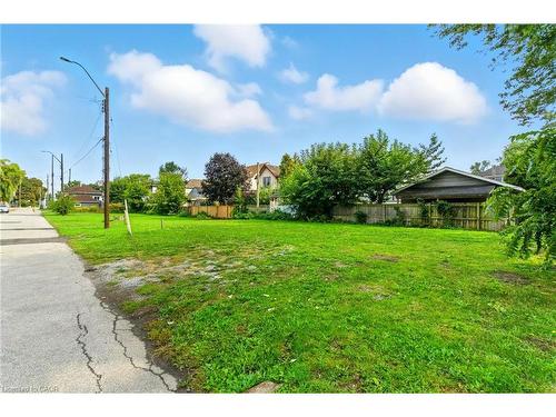 10 Knapmans Drive, Hamilton, ON 