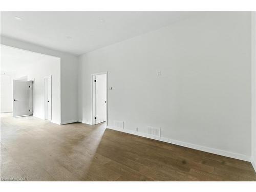 684 Beach Boulevard, Hamilton, ON - Indoor Photo Showing Other Room