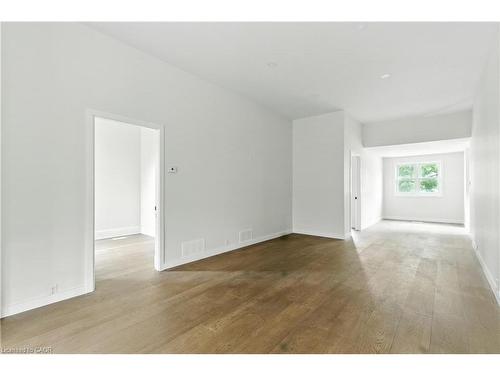 684 Beach Boulevard, Hamilton, ON - Indoor Photo Showing Other Room