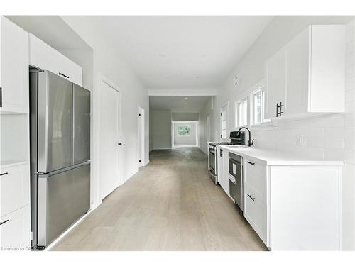 684 Beach Boulevard, Hamilton, ON - Indoor Photo Showing Kitchen