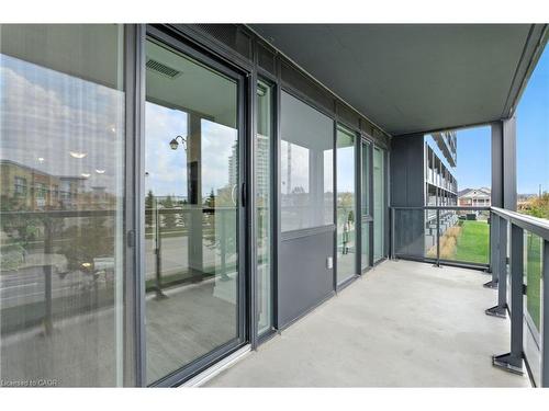 A220-3210 Dakota Common, Burlington, ON - Outdoor With Exterior