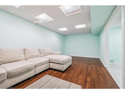 22 Merritt Crescent, Grimsby, ON - Indoor