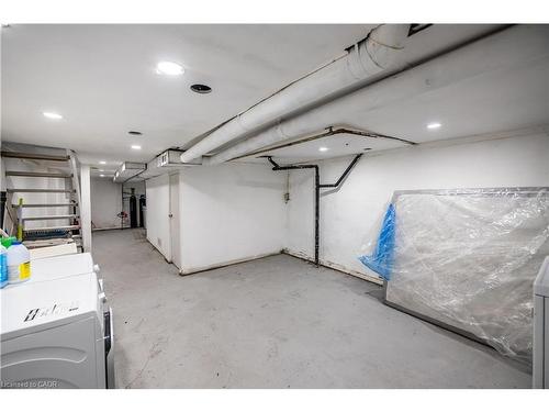 43 Princess Street, Hamilton, ON - Indoor Photo Showing Garage