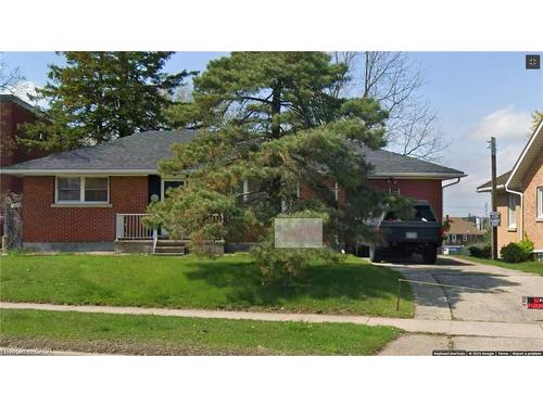 160 Erb Street E Waterloo, ON N2J 1M4