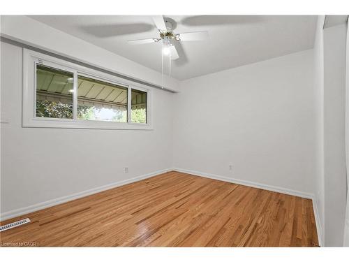 98 Laurier Avenue, Hamilton, ON - Indoor Photo Showing Other Room