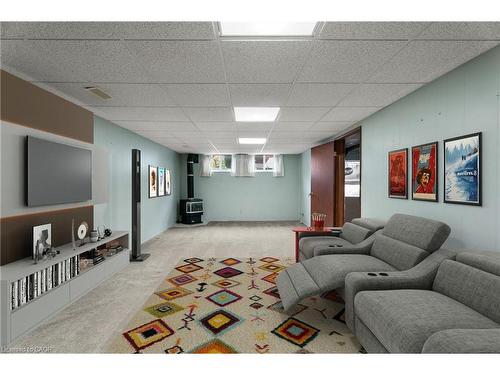 98 Laurier Avenue, Hamilton, ON - Indoor Photo Showing Basement